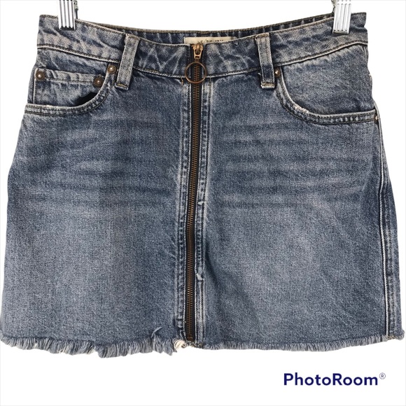 Free People mini skirt denim jean zipper size 2 or 26 - Picture 3 of 11